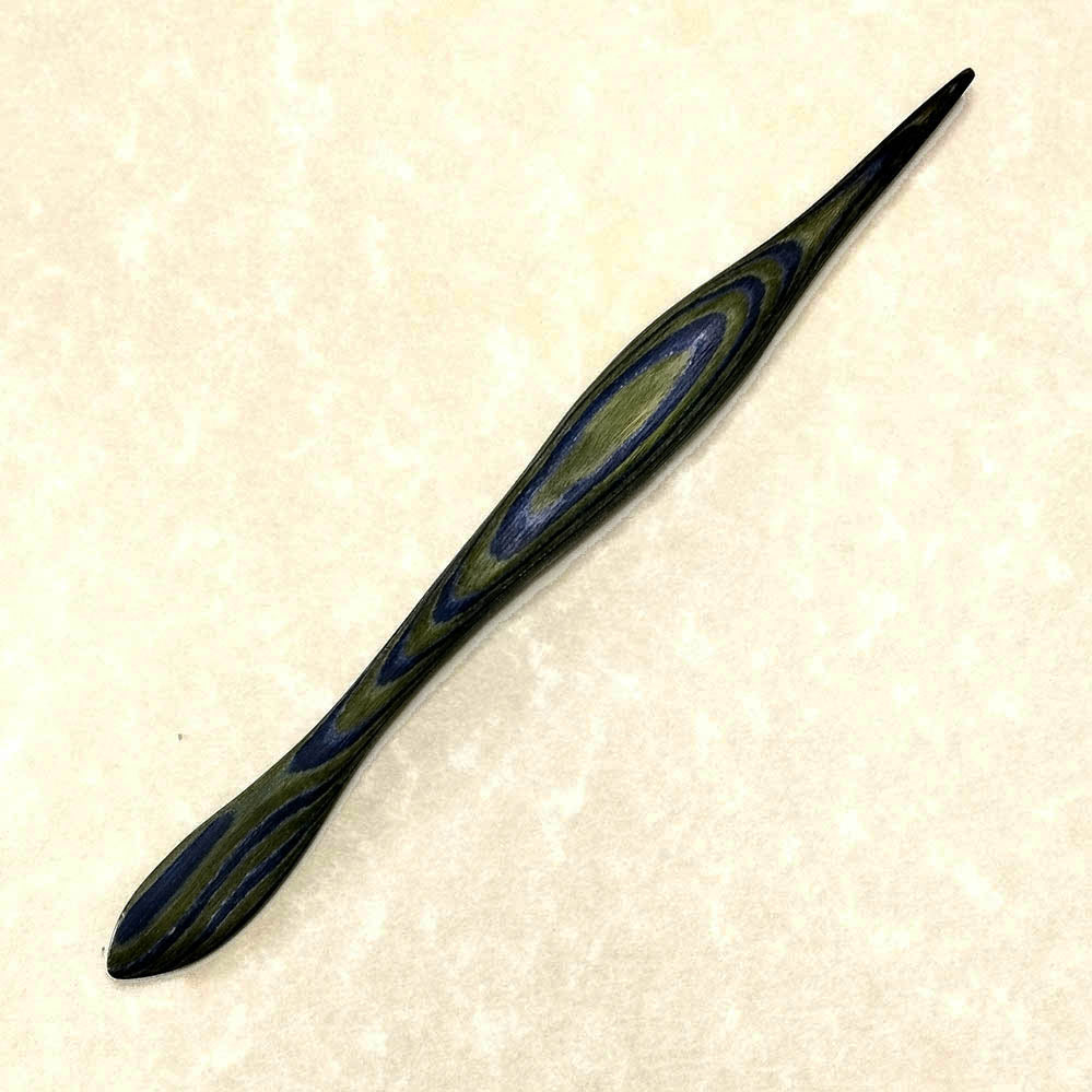 Hand-Crafted Wooden Origami Folding Tool (black/green) | Limited Edition