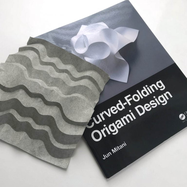Curved-Folding Origami Design by Jun Mitani | Curved Crease Origami Book
